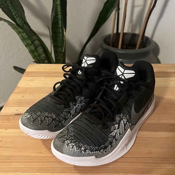 Nike Other - Nike Kobe Mamba Rage Sneakers 908972 001-Size 8.5